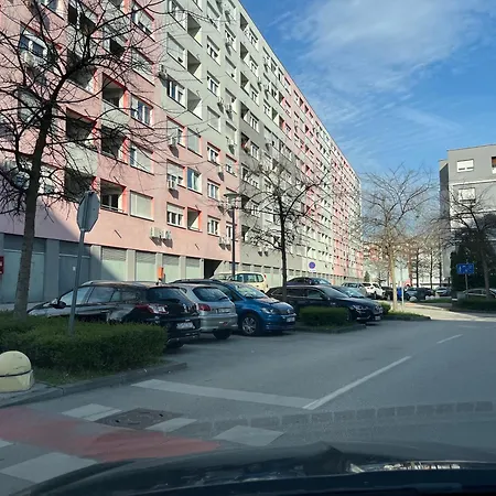 Apartment Daydream Arena *